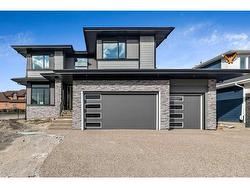 34 Willow Springs Crescent  Heritage Pointe, AB T1S 4K6
