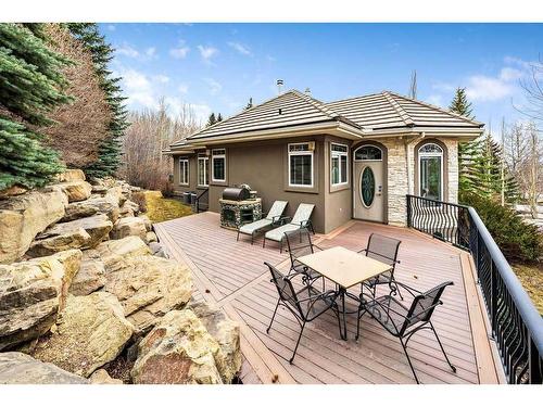 10 Slopeview Drive Sw, Calgary, AB - Outdoor With Deck Patio Veranda
