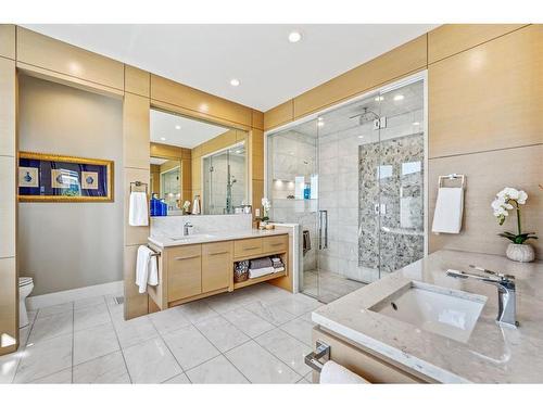 47 Aspen Ridge Court Sw, Calgary, AB - Indoor Photo Showing Bathroom