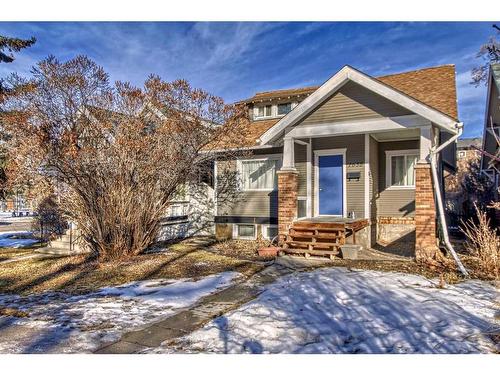 1638 15 Avenue Sw, Calgary, AB - Outdoor With Facade