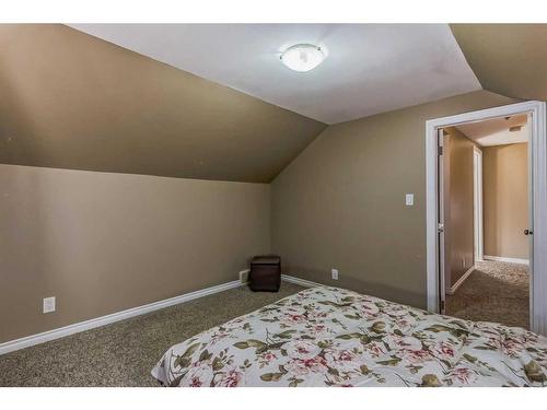 1638 15 Avenue Sw, Calgary, AB - Indoor Photo Showing Bedroom