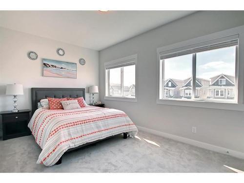 66-351 Monteith Drive Se, High River, AB - Indoor Photo Showing Bedroom