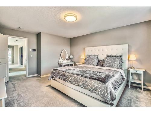 46 Cranbrook Cove Se, Calgary, AB - Indoor Photo Showing Bedroom