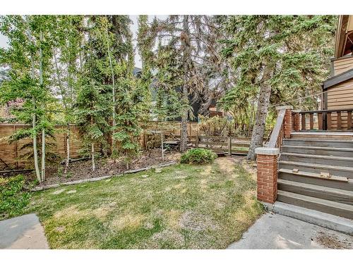10 New Place Se, Calgary, AB - Outdoor
