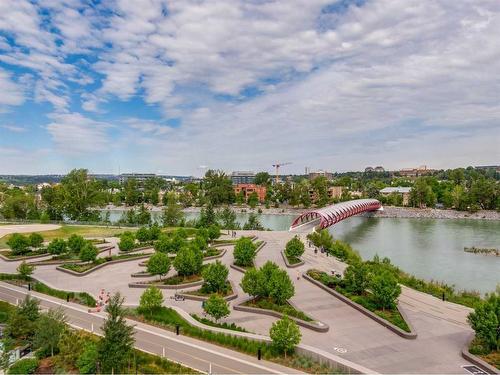 501-735 2 Avenue Sw, Calgary, AB - Outdoor With Body Of Water With View