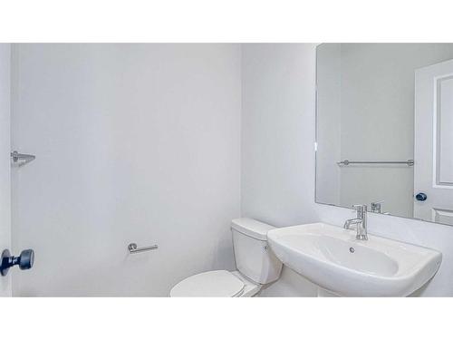 316 Calhoun Common Ne, Calgary, AB - Indoor Photo Showing Bathroom