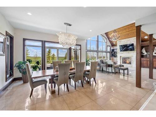 242036 96 Street East, Rural Foothills County, AB - Indoor Photo Showing Dining Room