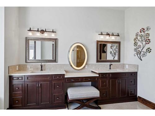 242036 96 Street East, Rural Foothills County, AB - Indoor Photo Showing Bathroom