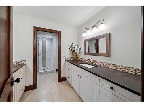 242036 96 Street East, Rural Foothills County, AB - Indoor Photo Showing Bathroom