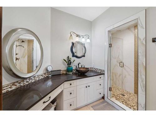 242036 96 Street East, Rural Foothills County, AB - Indoor Photo Showing Bathroom