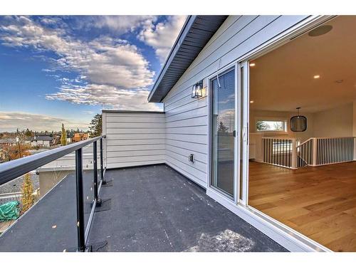 4916 22 Street Sw, Calgary, AB - Outdoor With Exterior