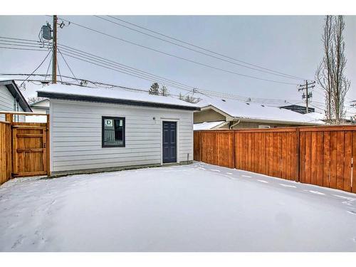 4916 22 Street Sw, Calgary, AB - Outdoor With Exterior