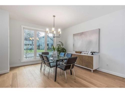 4916 22 Street Sw, Calgary, AB - Indoor Photo Showing Dining Room