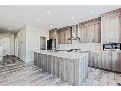 190 Lucas Close Nw, Calgary, AB - Indoor Photo Showing Kitchen With Upgraded Kitchen