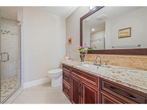 42 Waters Edge Drive, Heritage Pointe, AB - Indoor Photo Showing Bathroom