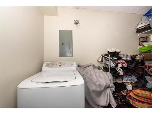 503-30 Mchugh Court Ne, Calgary, AB - Indoor Photo Showing Laundry Room