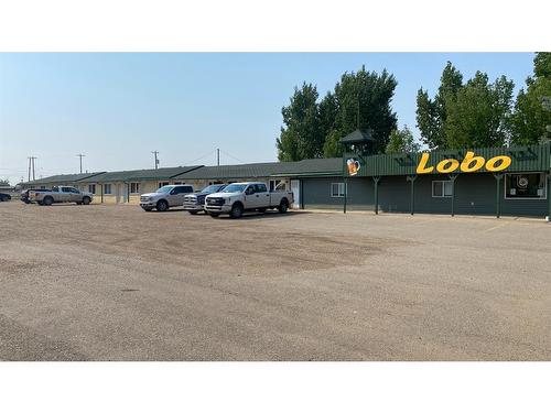 230 7 Avenue, Bow Island, AB 