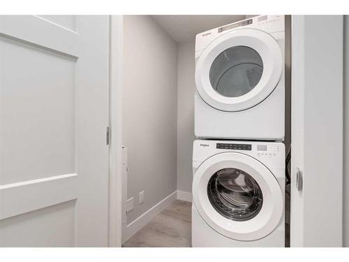 2103-2117 81 Street Sw, Calgary, AB - Indoor Photo Showing Laundry Room