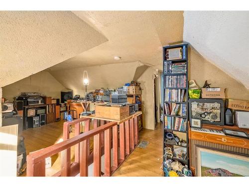 318 21 Avenue Sw, Calgary, AB - Indoor Photo Showing Other Room