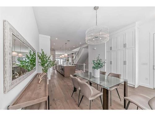176 Lissington Drive Sw, Calgary, AB - Indoor Photo Showing Dining Room
