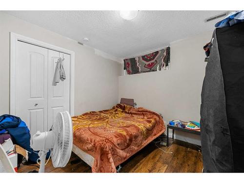 411 Taralake Way Ne, Calgary, AB - Indoor Photo Showing Bedroom