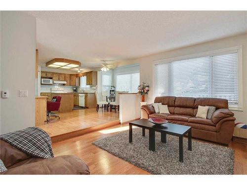 107 Coral Keys Green Ne, Calgary, AB - Indoor Photo Showing Living Room