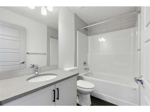 436 Dawson Circle, Chestermere, AB - Indoor Photo Showing Bathroom