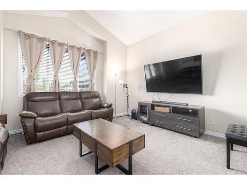 142 Cranwell Square Se, Calgary, AB - Indoor Photo Showing Living Room