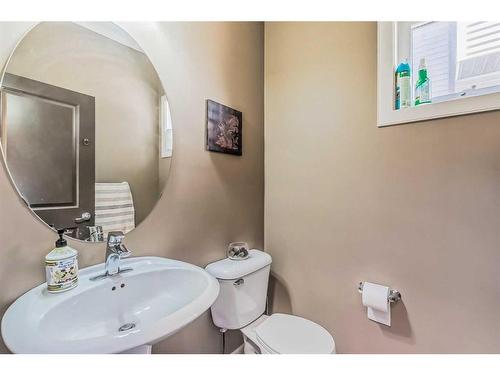 37 Skyview Springs Road Ne, Calgary, AB - Indoor Photo Showing Bathroom