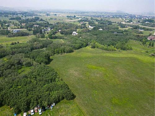 32 Street East, Rural Foothills County, AB 