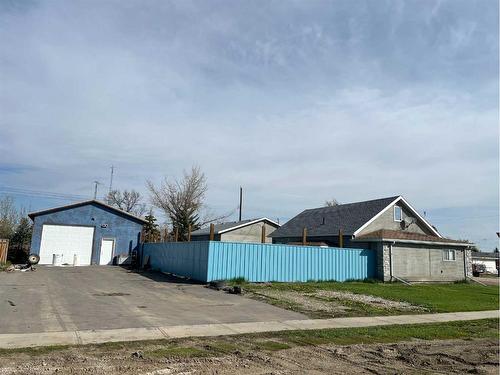 131 And 135 2 Avenue South, Champion, AB - Outdoor