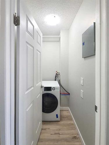 2310 17A Street Sw, Calgary, AB - Indoor Photo Showing Laundry Room