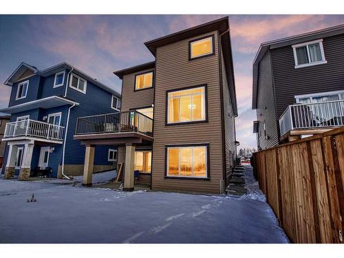 19 Lakewood Mews, Strathmore, AB - Outdoor With Deck Patio Veranda With Exterior