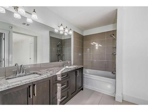 17 Covecreek Mews Ne, Calgary, AB - Indoor Photo Showing Bathroom