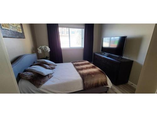 404-323 18 Avenue Sw, Calgary, AB - Indoor Photo Showing Bedroom