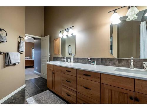 578128 8 Street East, Rural Foothills County, AB - Indoor Photo Showing Bedroom