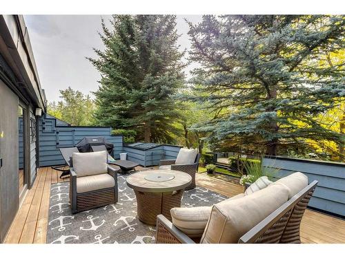 10-2200 Varsity Estates Drive Nw, Calgary, AB - Outdoor With Deck Patio Veranda