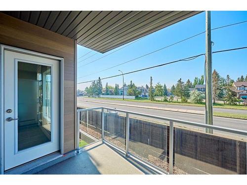 208-200 Shawnee Square Sw, Calgary, AB - Outdoor With Exterior
