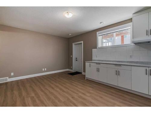 168 Carrington Close Nw, Calgary, AB - Indoor Photo Showing Other Room