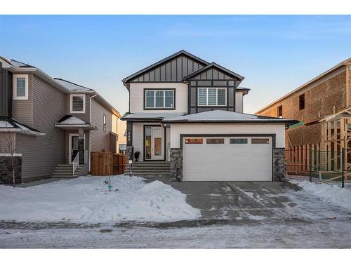768 Edgefield Crescent, Strathmore, AB - Outdoor With Facade
