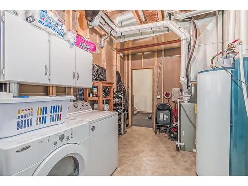8 Craigs Cove, White Sands, AB - Indoor Photo Showing Laundry Room