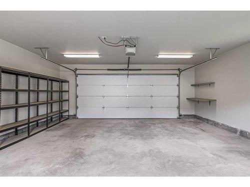 949 13Th Street, Canmore, AB - Indoor Photo Showing Garage