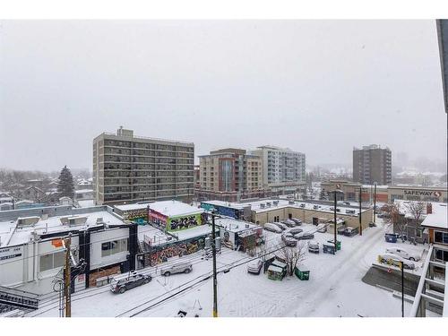602-327 9A Street Nw, Calgary, AB - Outdoor With View