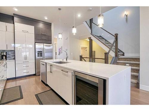 2422 37 Street Sw, Calgary, AB - Indoor Photo Showing Kitchen With Double Sink With Upgraded Kitchen