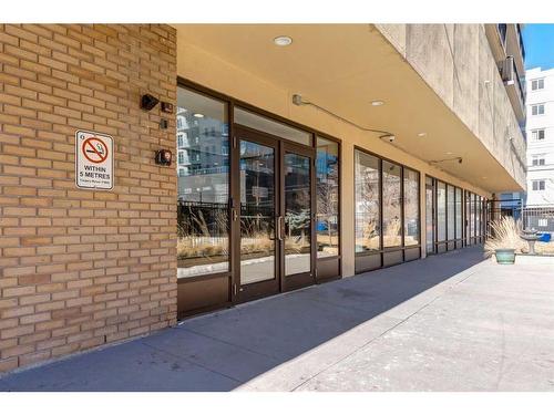 408-1330 15 Avenue Sw, Calgary, AB - Outdoor With Exterior