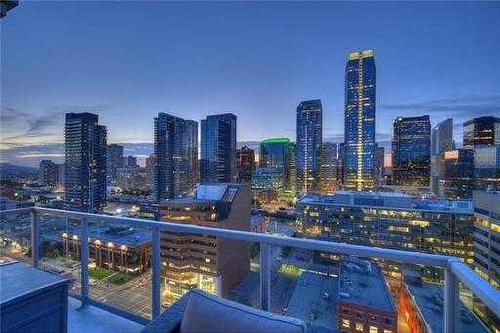 1804-530 12 Avenue Sw, Calgary, AB - Outdoor With Balcony With View