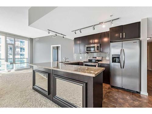 2101-1410 1 Street Se, Calgary, AB - Indoor Photo Showing Kitchen With Stainless Steel Kitchen With Upgraded Kitchen