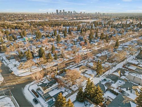 471 Northmount Drive Nw, Calgary, AB - Outdoor With View