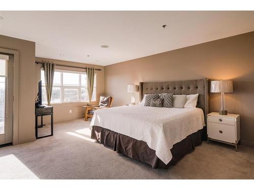 501 Aspen Meadows Hill Sw, Calgary, AB - Indoor Photo Showing Bedroom