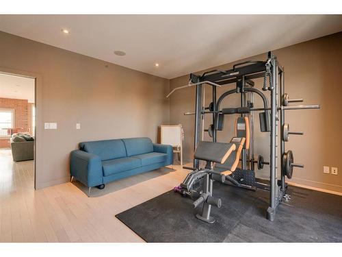 501 Aspen Meadows Hill Sw, Calgary, AB - Indoor Photo Showing Gym Room